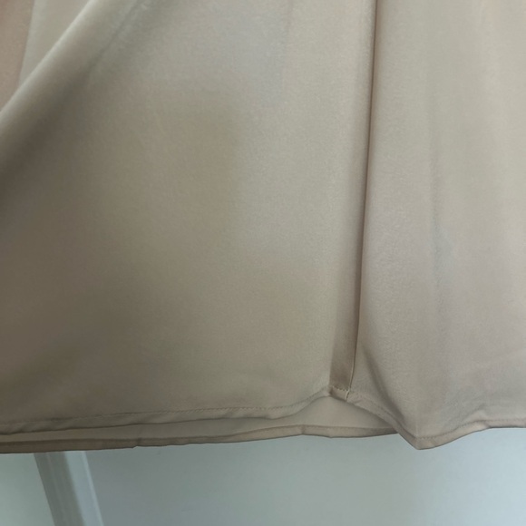 Entro Criss Cross Cream Top - Picture 6 of 9